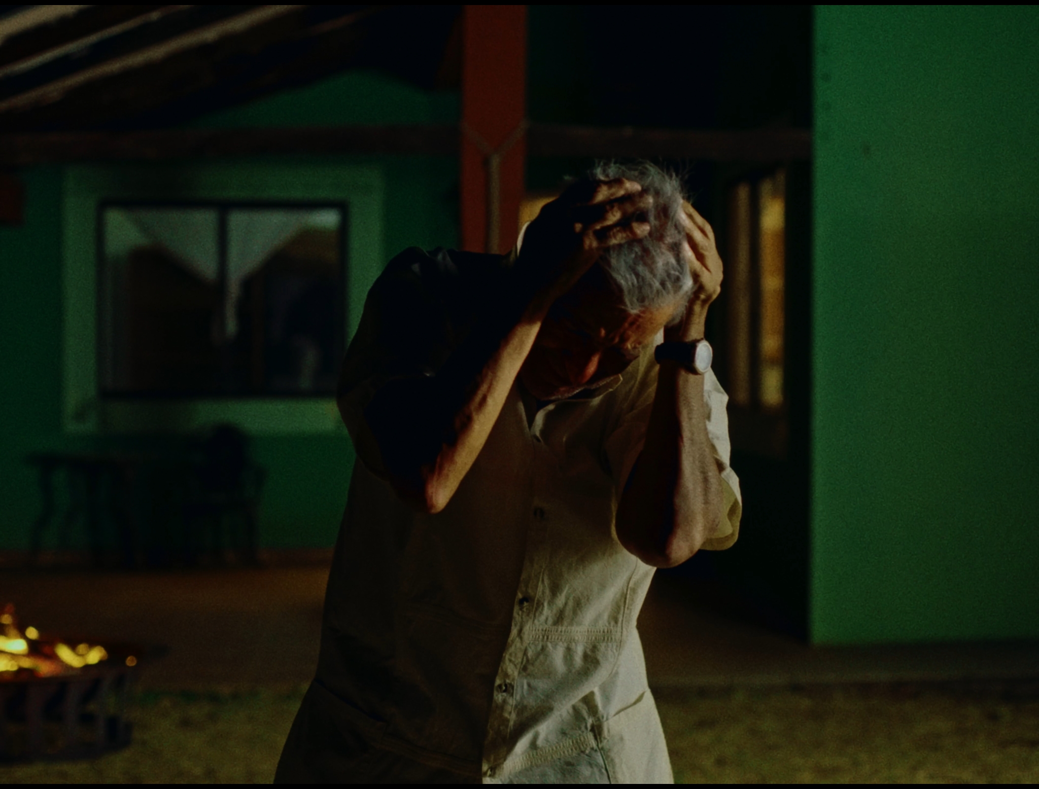 Still frame del Sin soltarte, dejarte ir