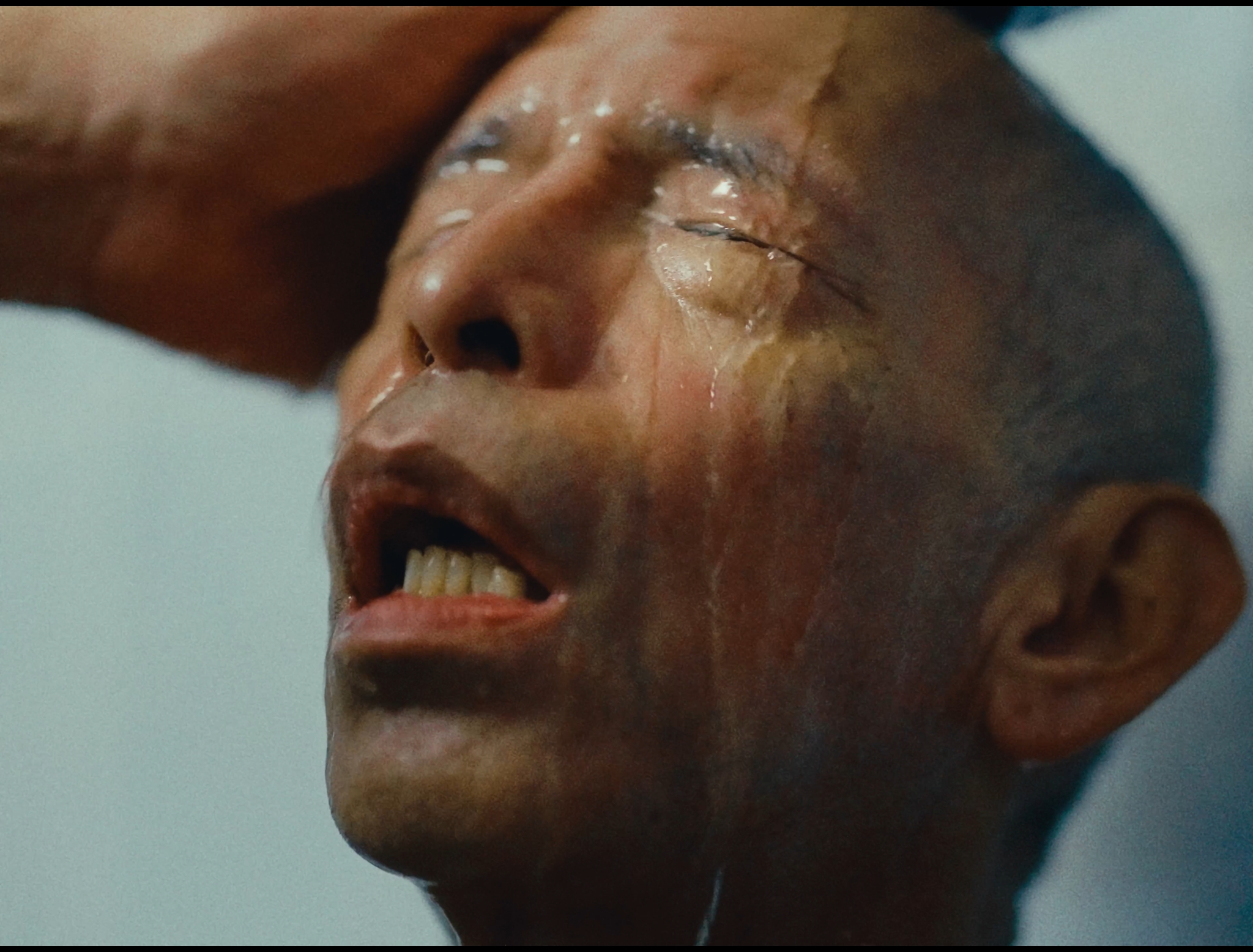 Still frame del Sin soltarte, dejarte ir
